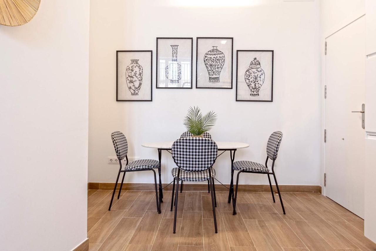 Genteel Home Pajaritos 17 Sevilla Eksteriør billede